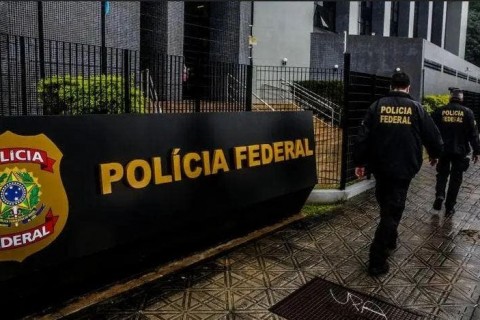 Governo anuncia concurso para a Polícia Federal com 2 mil vagas até 2026